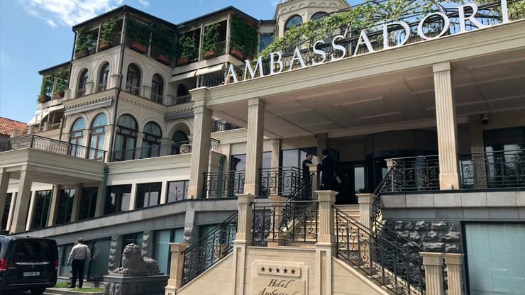 აუზი და რეზერვუარი